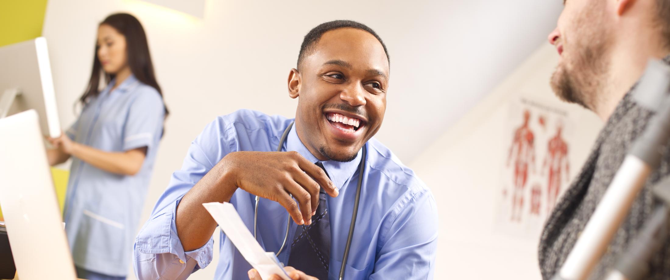 Doctor with information for patient. 