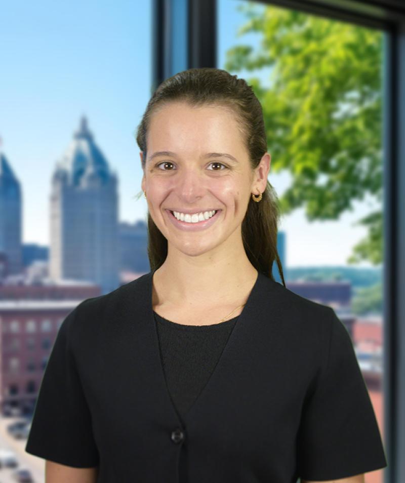 Adriana Soria-Hawkinson's headshot