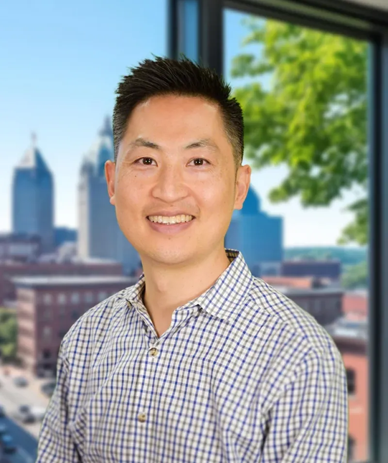 Daniel Jang headshot