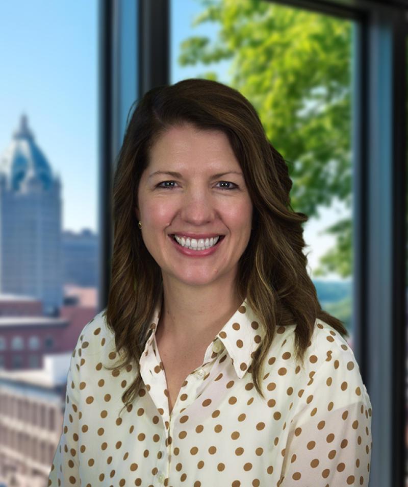 Leah Hart's headshot