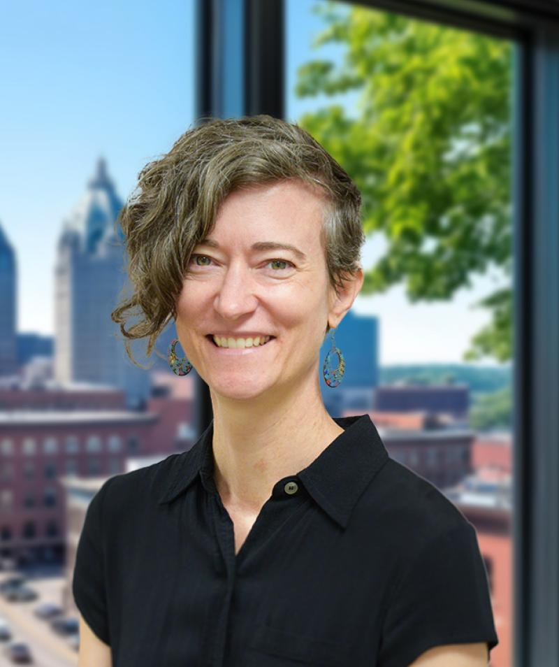 Michelle Markey's headshot