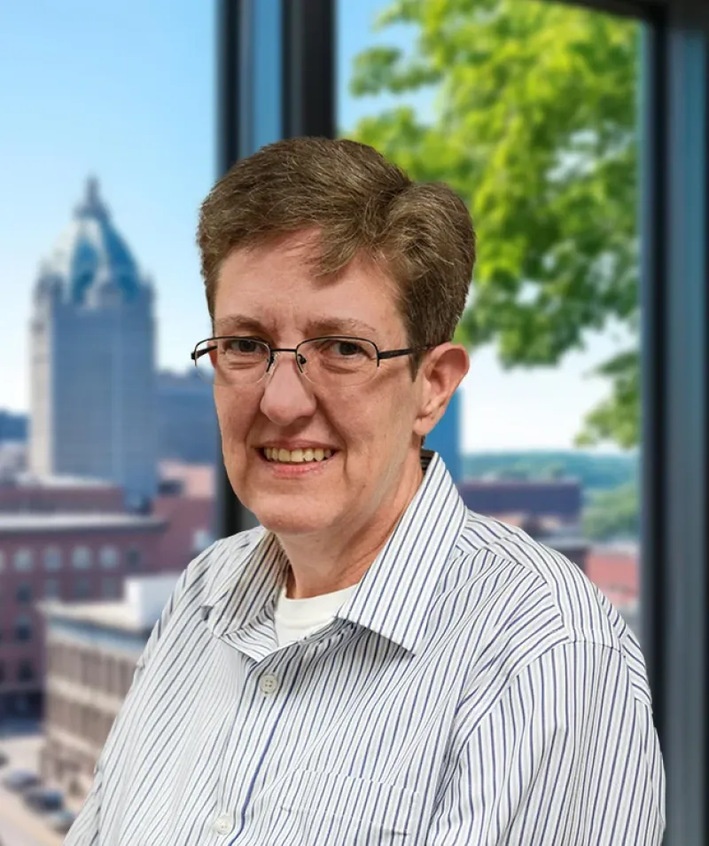 Tina McIlwrath's headshot