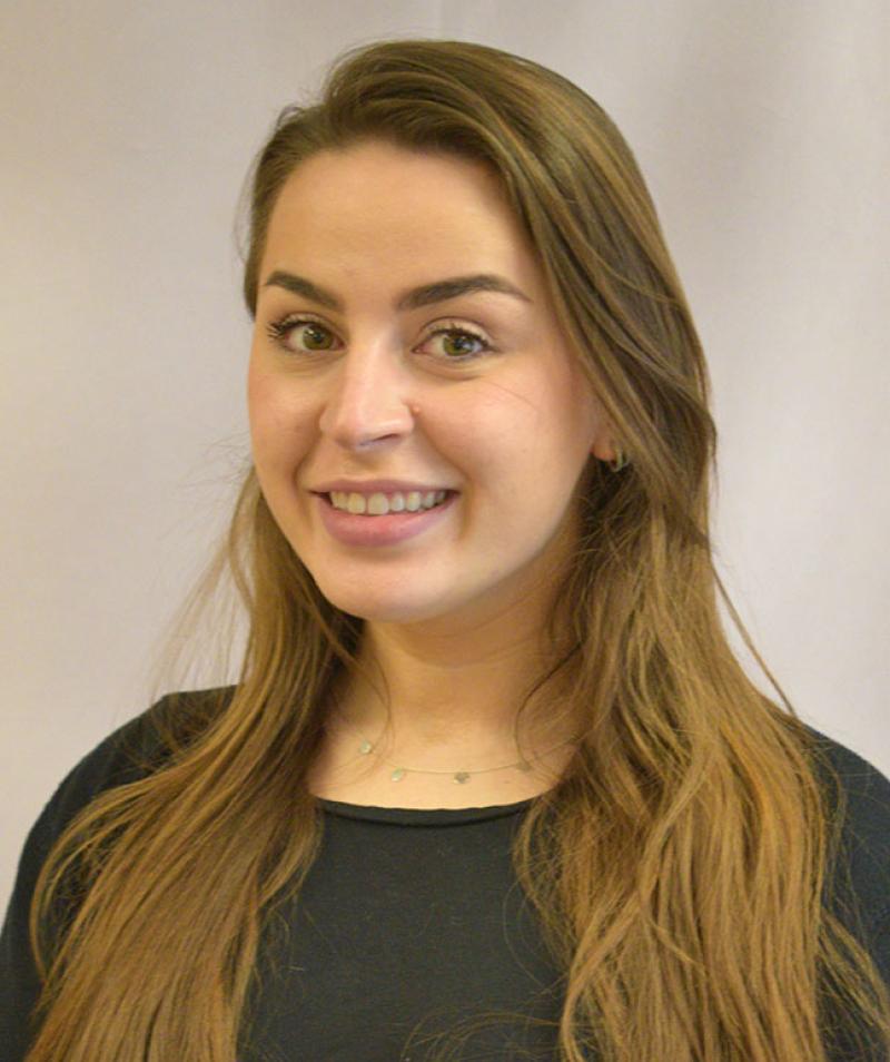 Johanna Smearman's headshot