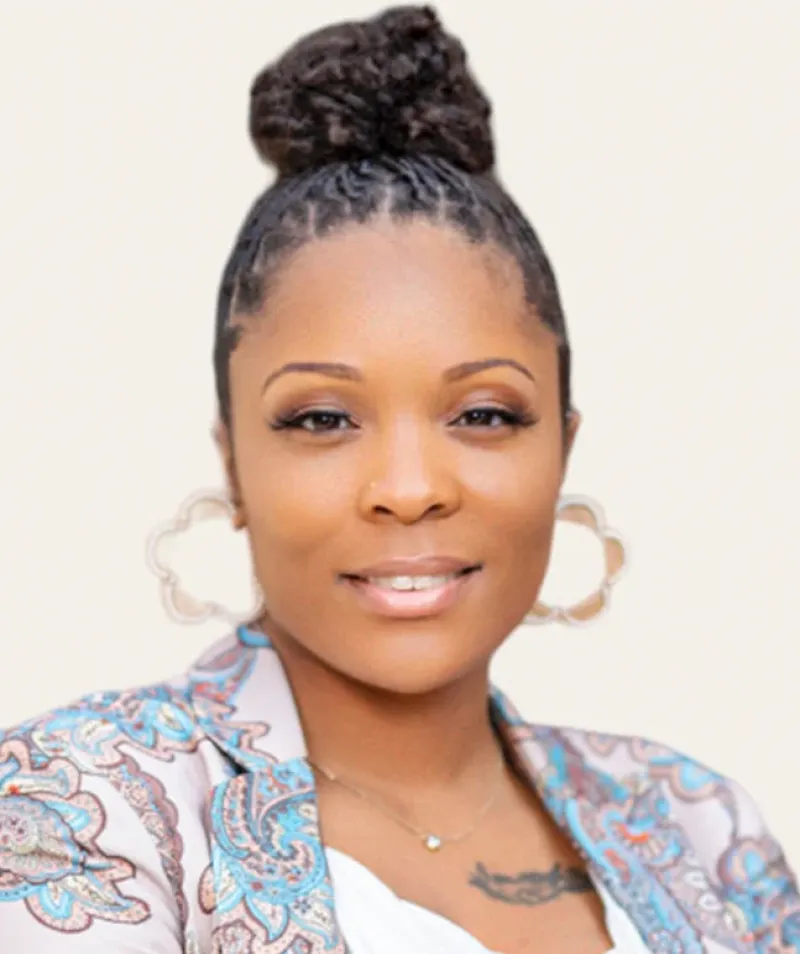 Christina Simmons's headshot