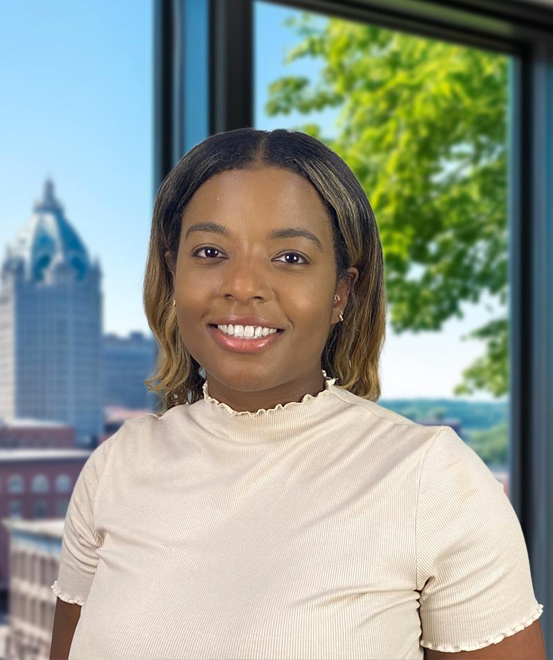 Headshot of Dara Jackson MD