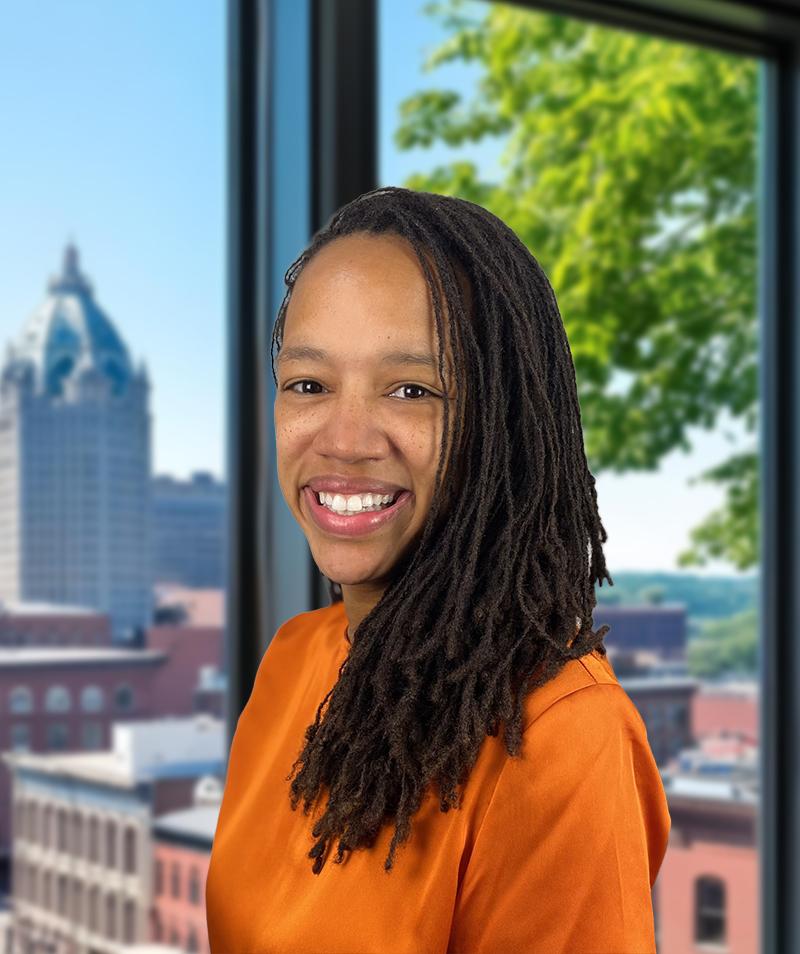 A headshot of Alexis McLeod