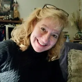 Kyle Thompson's headshot